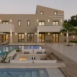 Vilă Anassa Villa, With 110m2 Pool, Emerald Gardens, Wellness & Sports, By Thinkvilla
